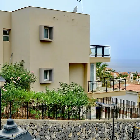 Del Mar La Tagora Panoramic Villa *